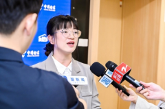 通过全面结构大、中、小屏AI升